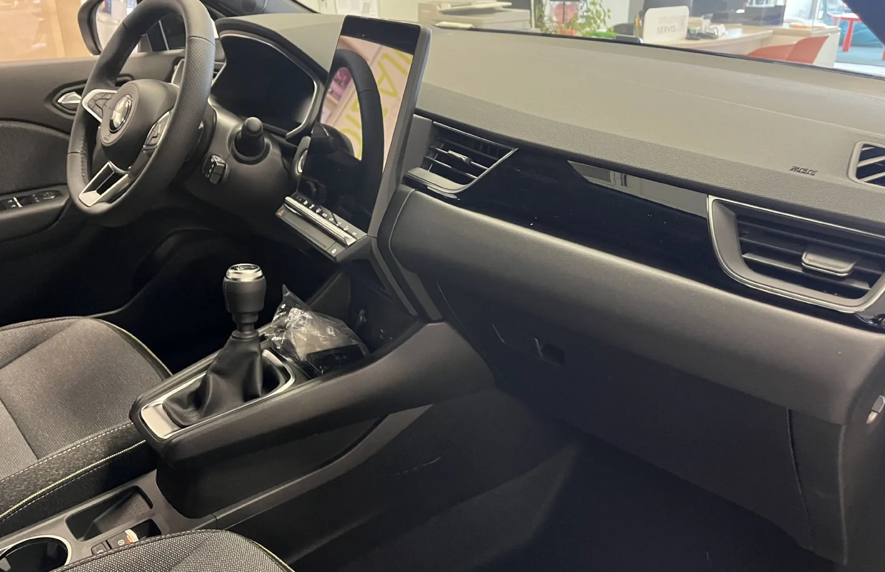 Zunanja slika - Mitsubishi Grandis - 1.3 DI-T INTENSE - NOVO  NA ZALOGI - 11