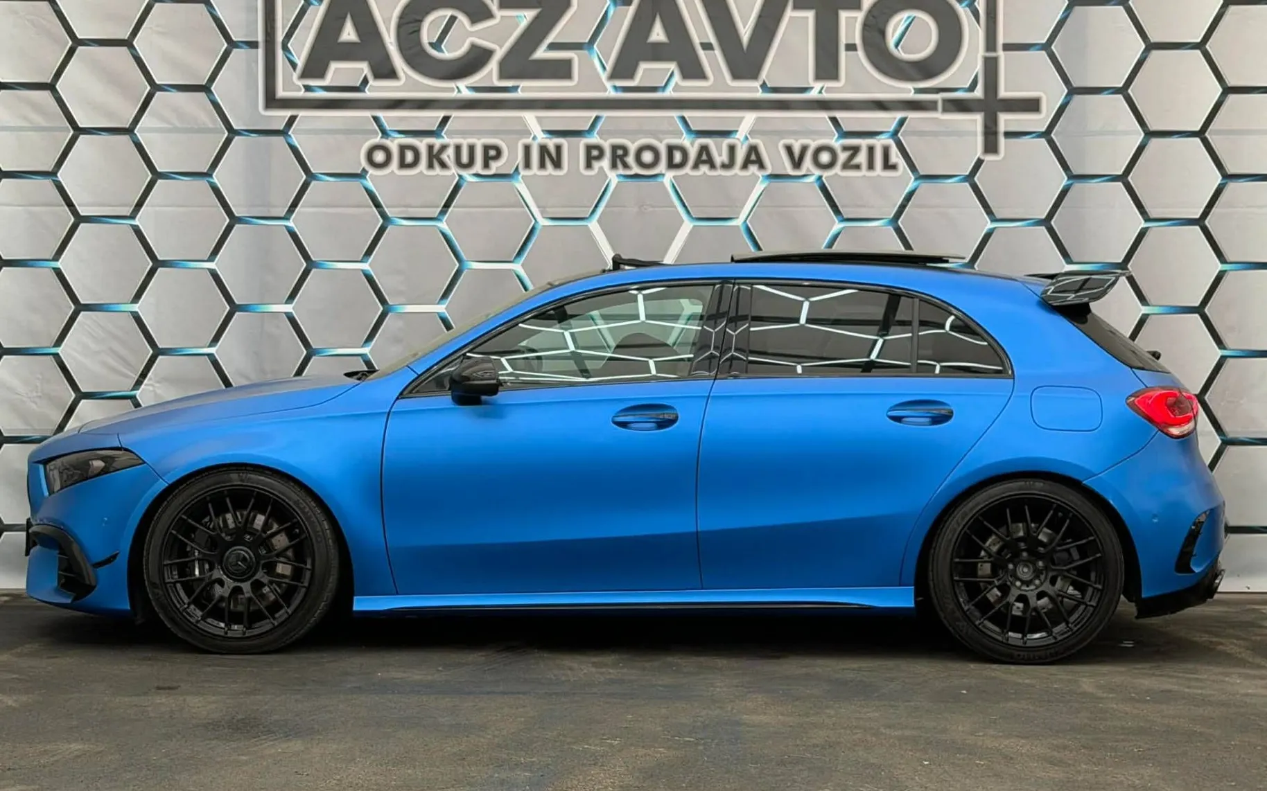 Notranja slika - Mercedes-Benz A-Razred - A 45S•4 MATIC+•MAT•PANO•VIRTUAL•RECARO•360 KAMER - 7