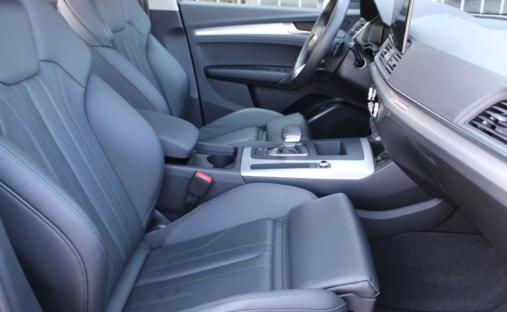 Zunanja slika - Audi Q5 Sportback - 50 TFSI e quattro S tronic Advanced 220kW-MATRIX - 13