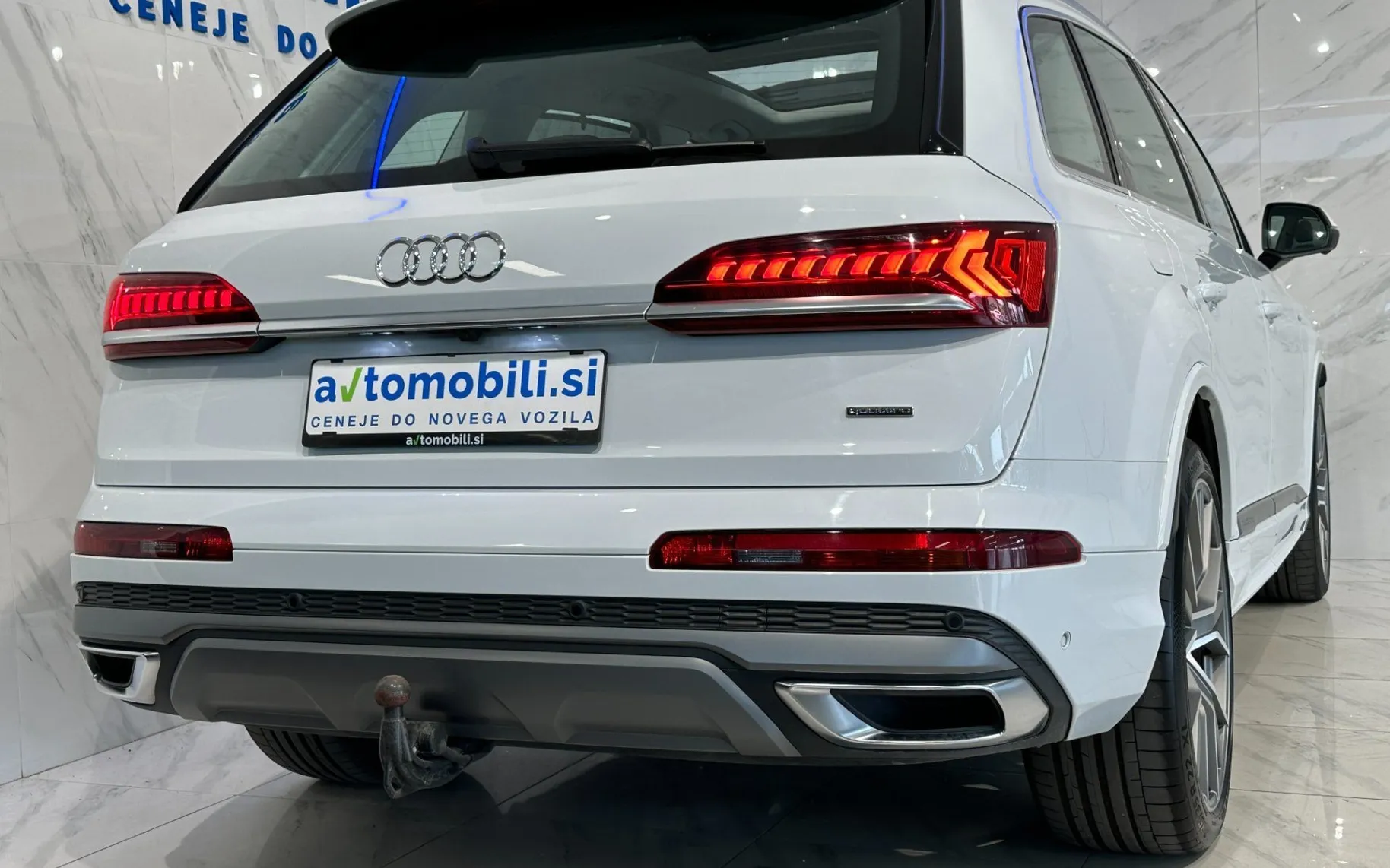 Notranja slika - Audi Q7 - 50TDI|Q|S-Line|Pano|Air|Masaža|Hlaj|360K|4WS|HUD| - 7