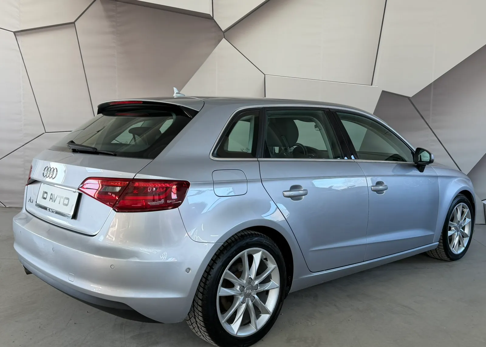 Zunanja slika - Audi A3 - 2,0 TDI Ambition - 4