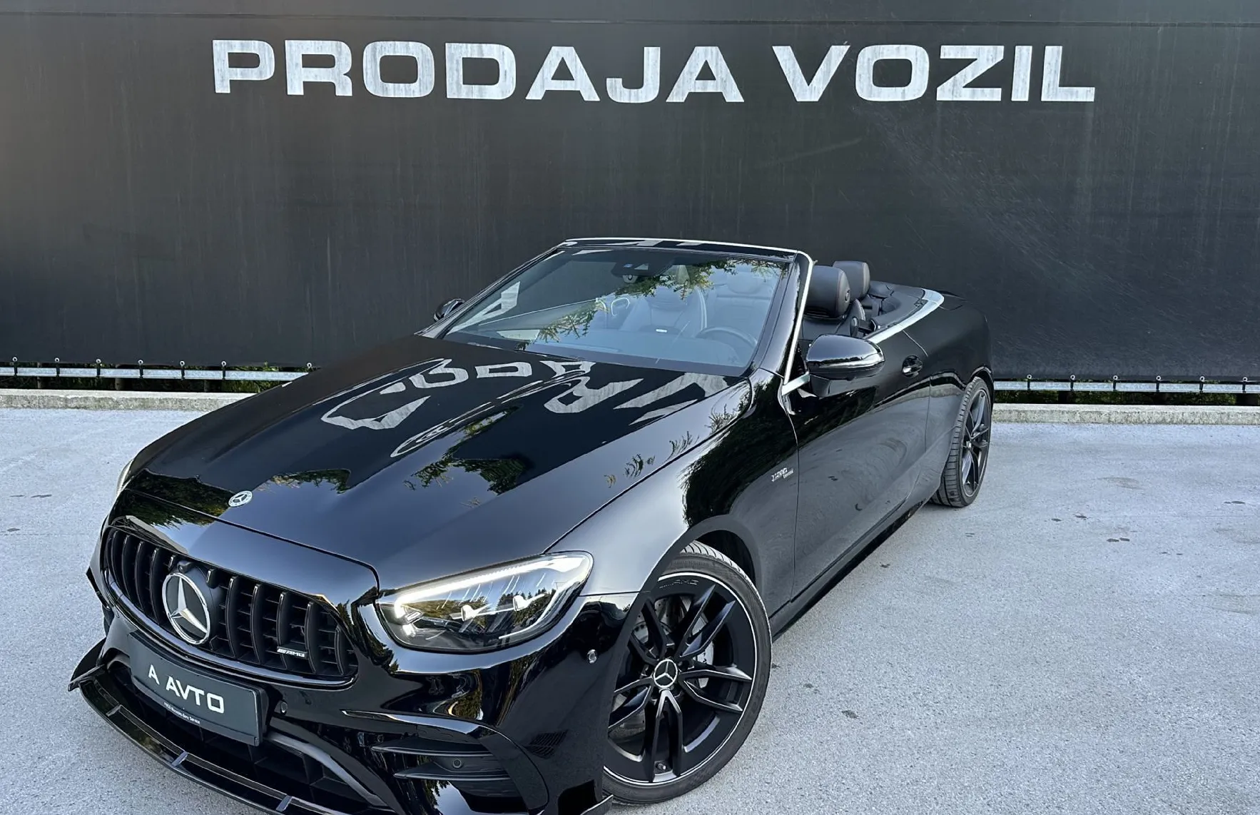 Zunanja slika - Mercedes-Benz E-Razred - AMG E 53 4MATIC+AIRMATIC-DRIVER PAKET-NIGHT PAKET - 1