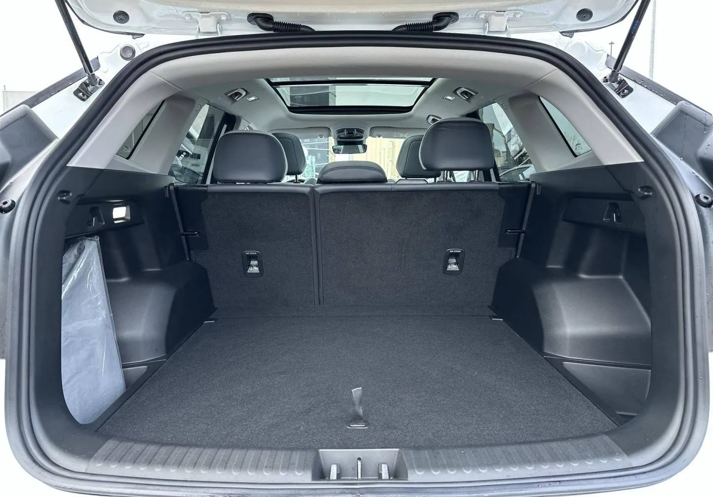 Notranja slika - Geely StarRay - 1.5 TD 7DCT GK - 12