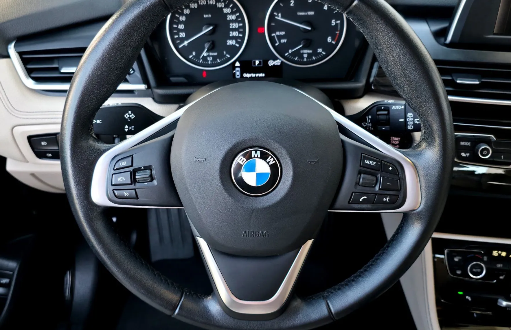 Zunanja slika - BMW Serija 2 - Active Tourer: 218d Luxury Line FULLED•GRETJE•AMBIENT•KE - 8