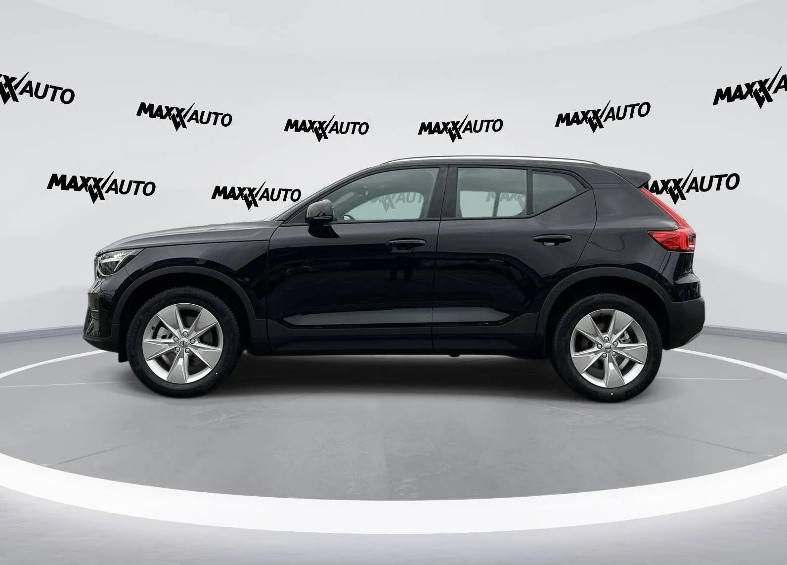 Zunanja slika - Volvo XC40 - B3P Core Avt. - 8