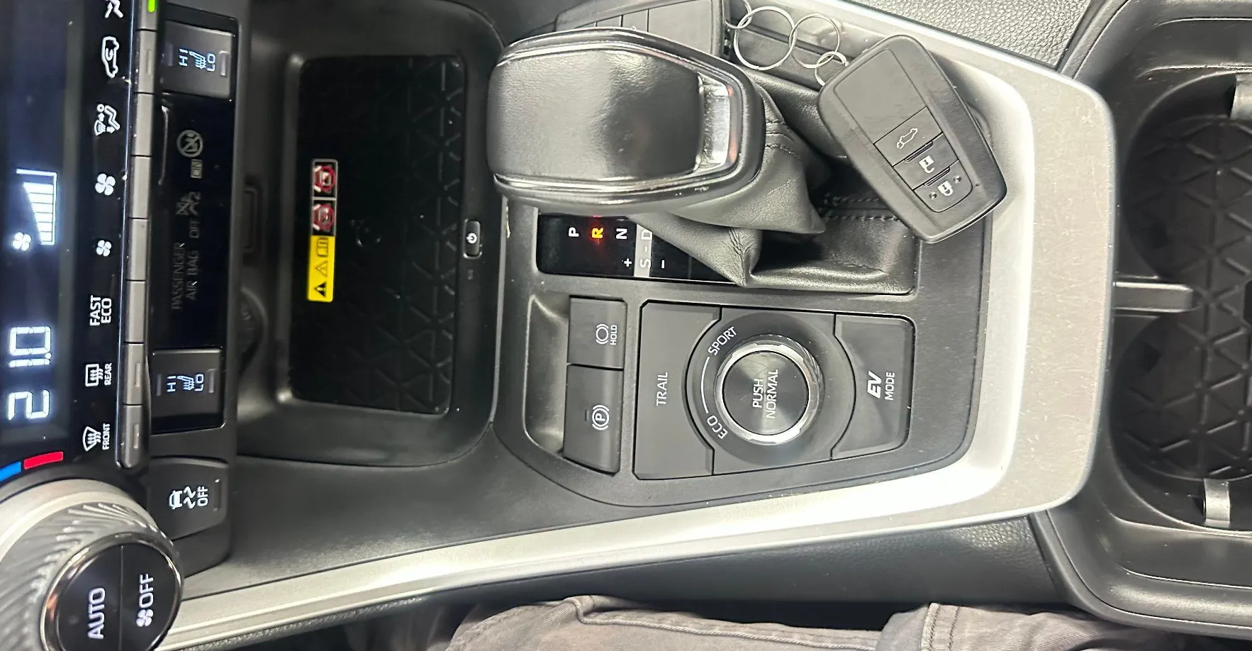 Zunanja slika - Toyota RAV4 - Hybrid AWD 2.5 Avt.KAMERA.ACC.NAVI.GRE.SED.LED.TOP - 16
