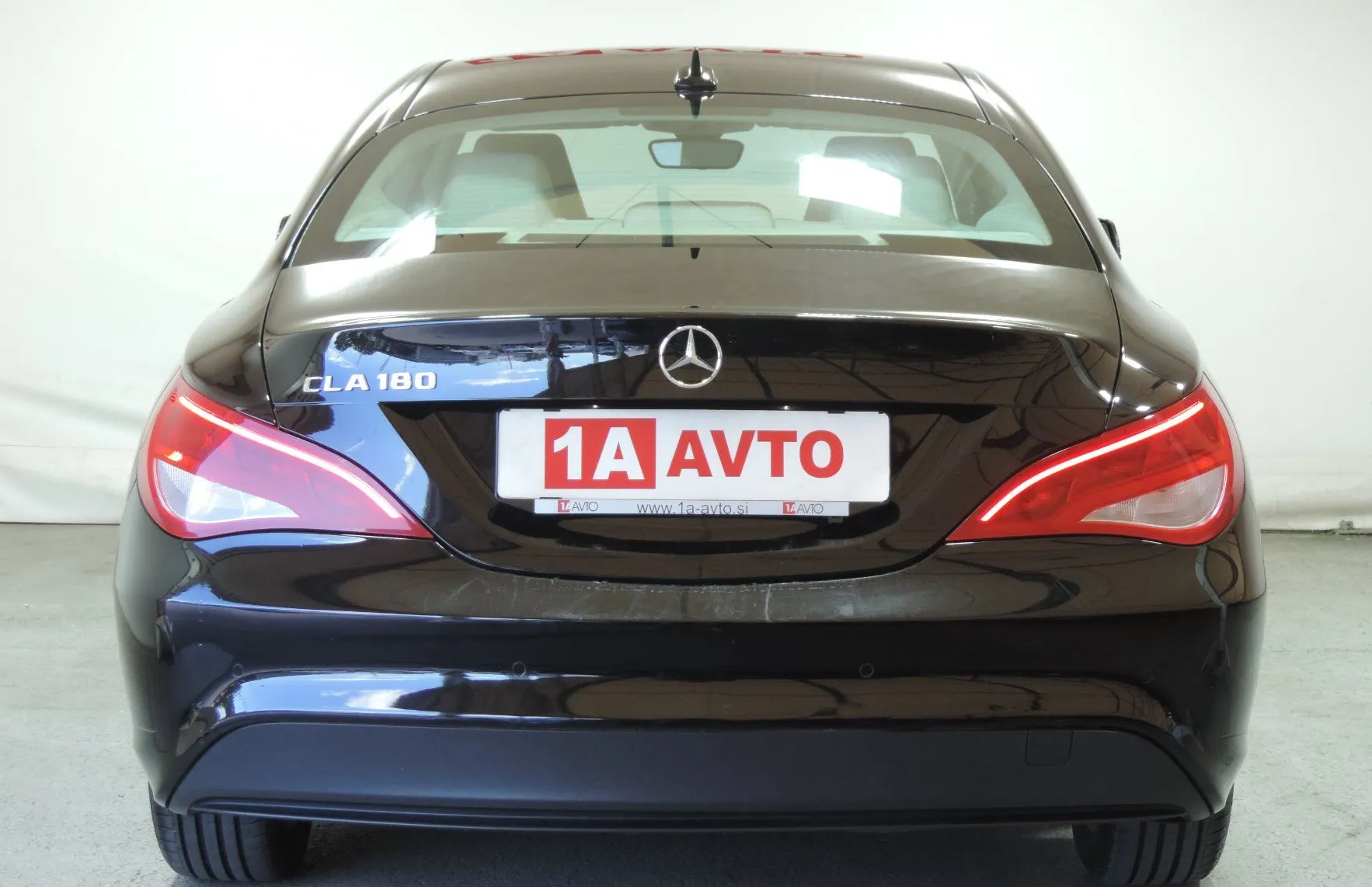 Zunanja slika - Mercedes-Benz CLA-Razred - 180 - 17