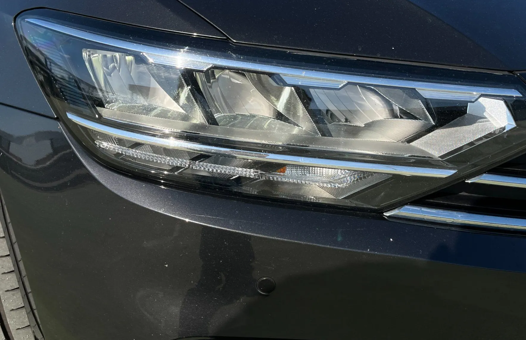 Zunanja slika - VW Passat - Variant 2.0 TDI BMT DSG. VZR KAM. PANO. ACC. 2X PDC. LED - 4