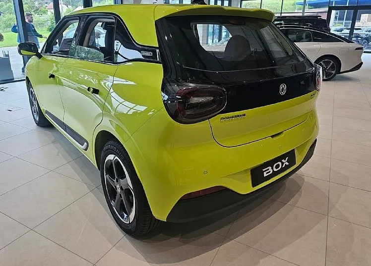 Zunanja slika - Dongfeng Box - 42.3 kWh- 7.200€ SUBVENCIJE- NA ZALOGI - 9
