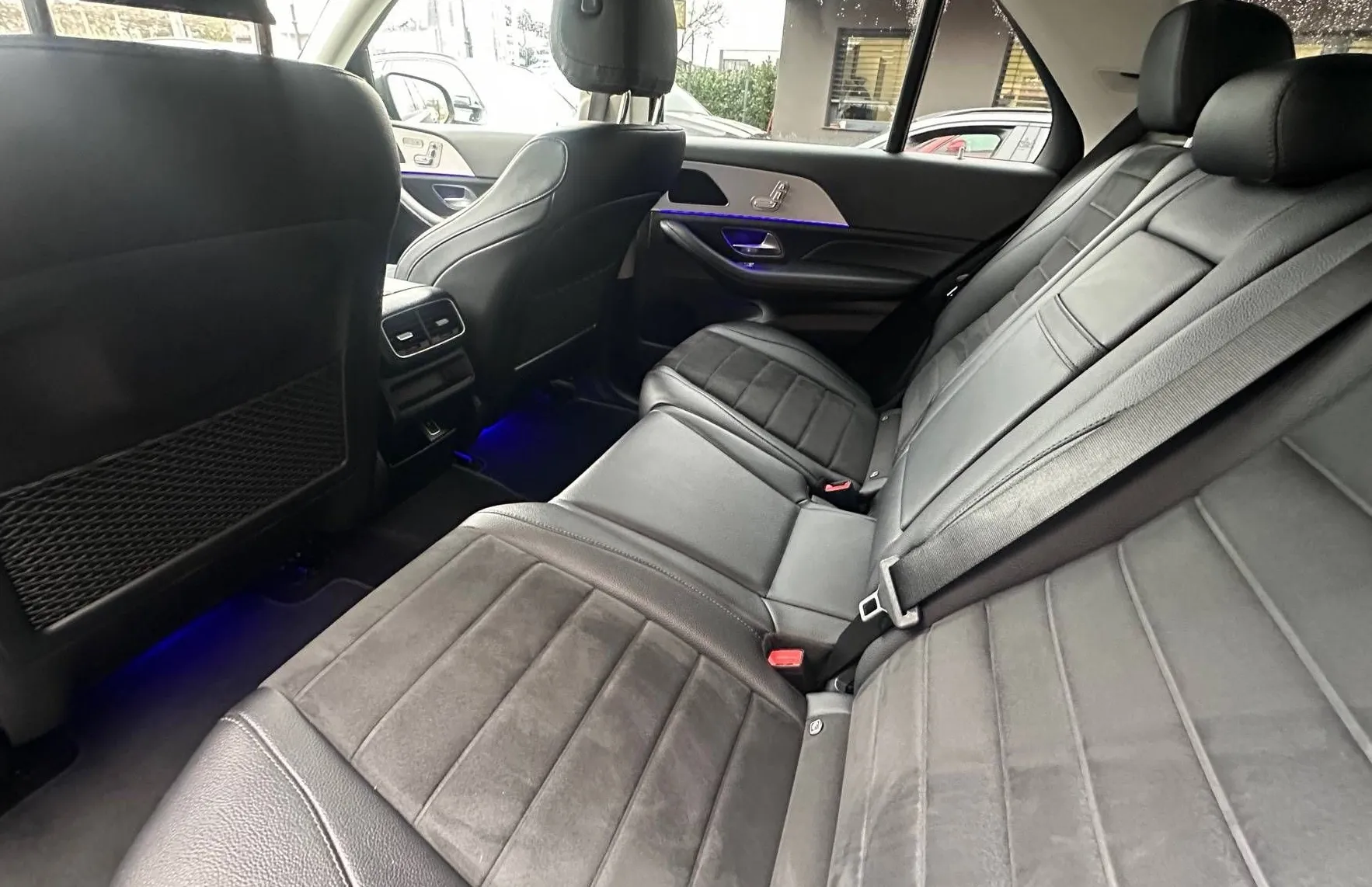 Zunanja slika - Mercedes-Benz GLE-Razred - GLE 400d 4MATIC AMG LINE RADAR MULTIBEAM KAMERA... - 19
