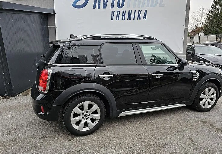 Zunanja slika - MINI Countryman - 2.0 110   Cooper  AT - 2