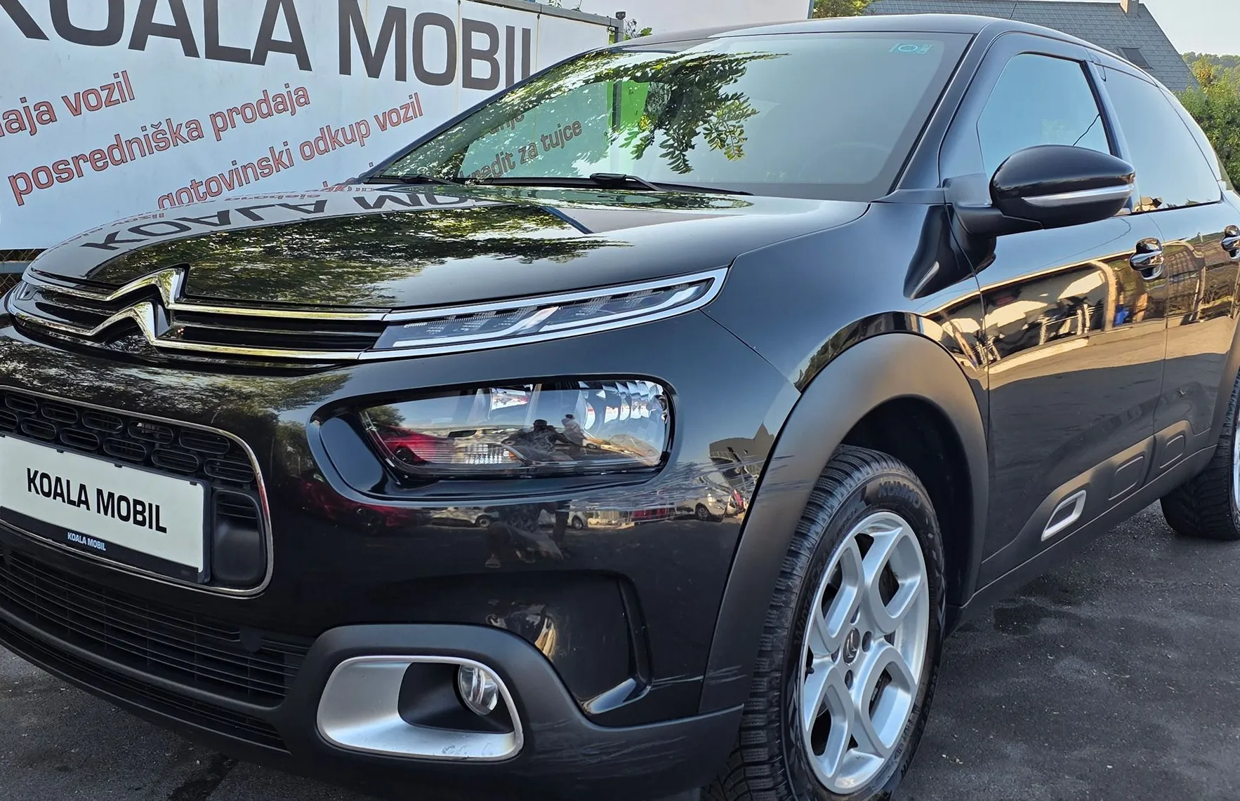 Zunanja slika - Citroën C4 Cactus - 1.2 PURETECH 110 S S SHINE LED-SLOVENSKI-1.LASTNIK - 17