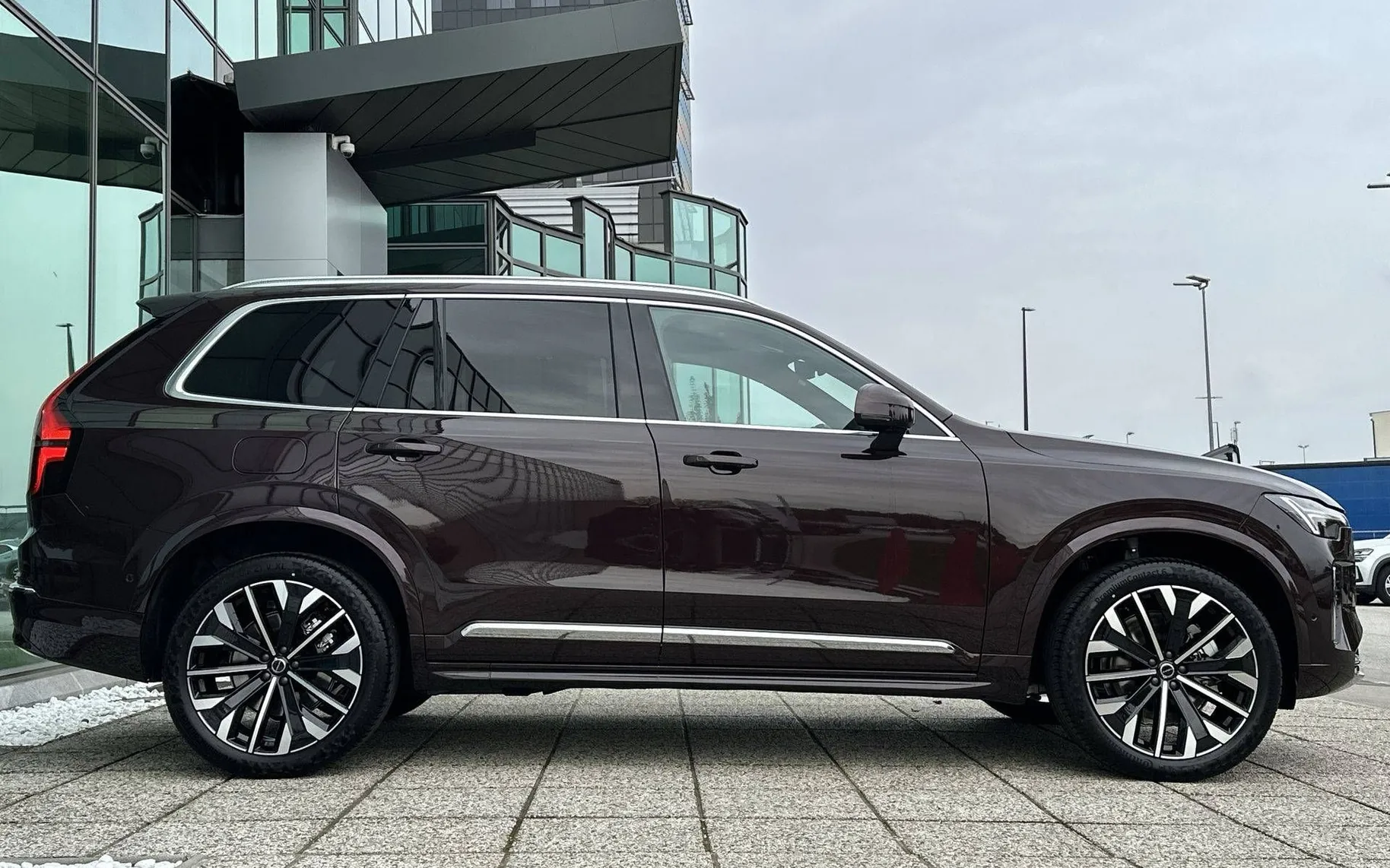 Zunanja slika - Volvo XC90 - B5 P Ultra Bright 7s AT AWD 3 leta gar. + 3 ser - 4