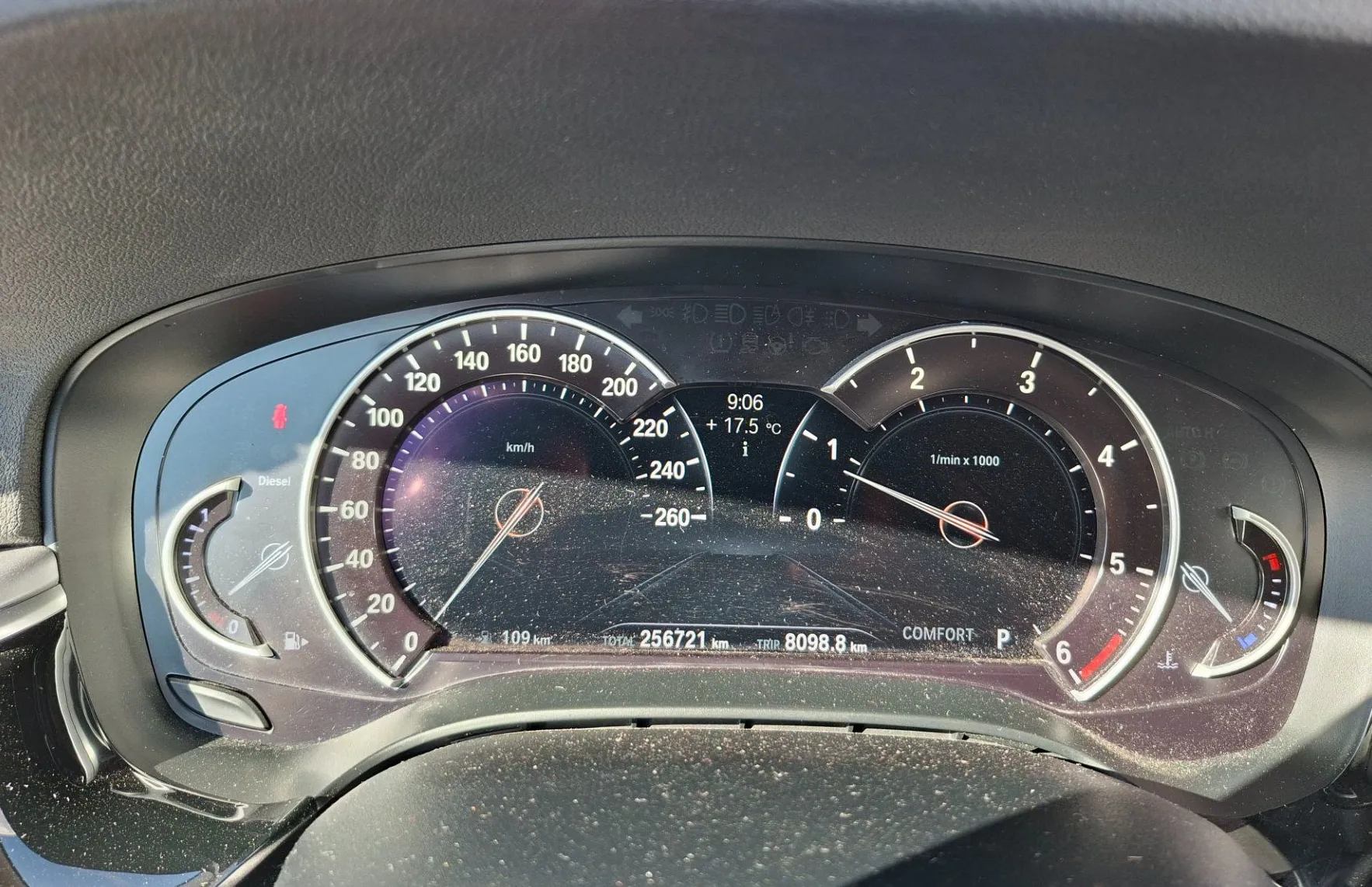 Zunanja slika - BMW Serija 5 - Touring: 520d Touring Avt. - 16