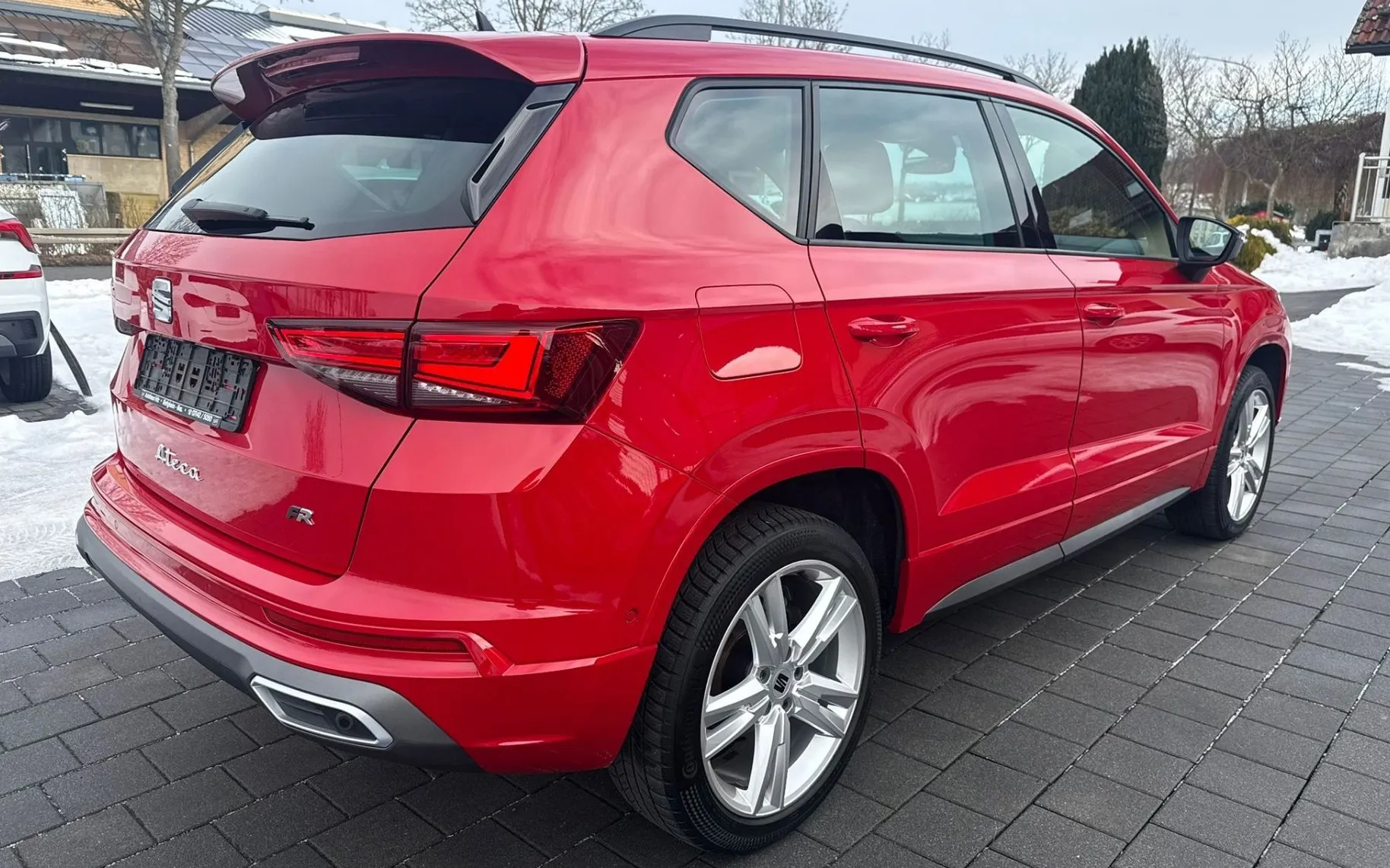 Zunanja slika - Seat Ateca - 2.0 TSI FR LiNE 4WD AUT.  FULL LED ACC VIRTUAL A18 - 6