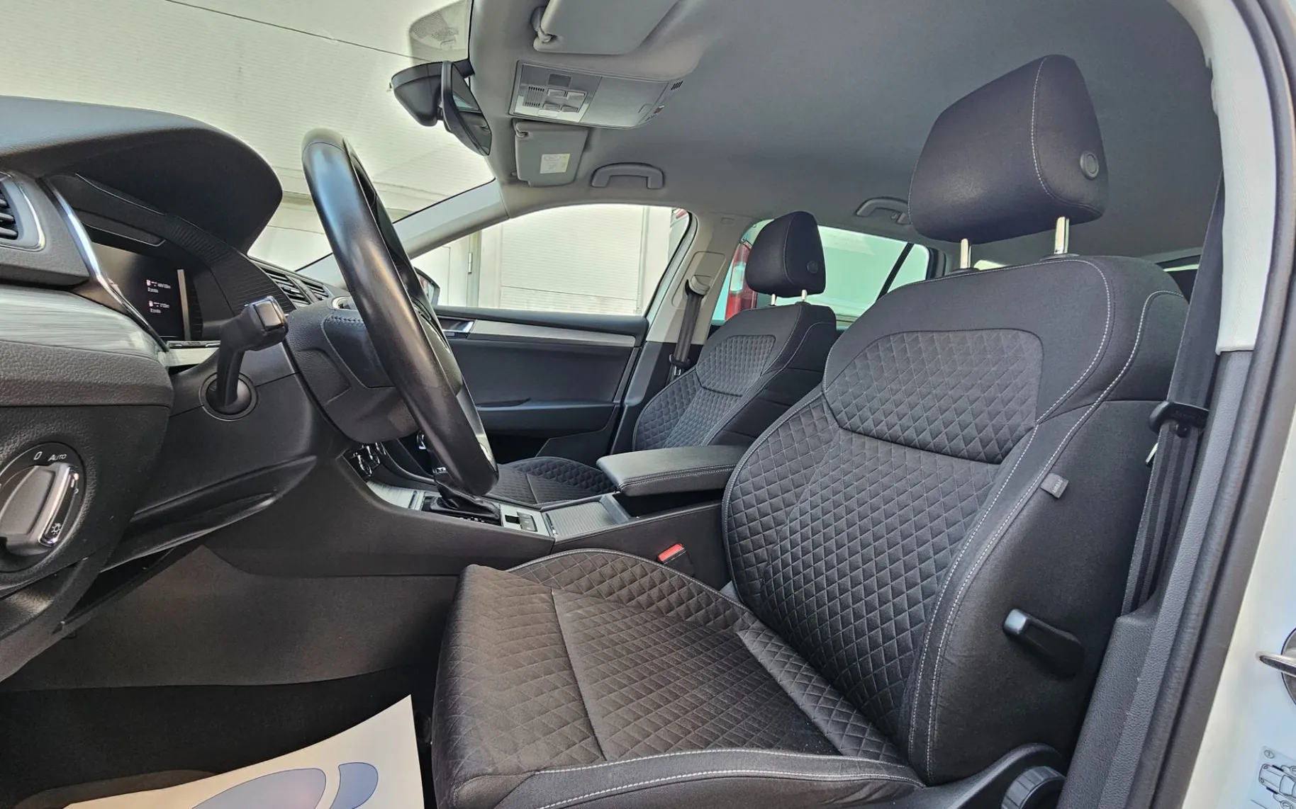 Zunanja slika - Škoda Superb - Combi iV 1.4 TSI Ambition DSG - 7