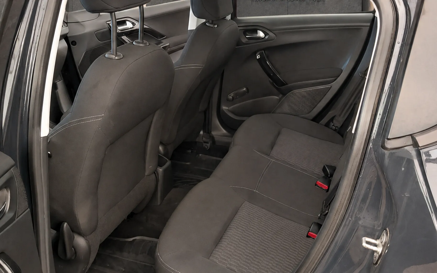 Zunanja slika - Peugeot 208 - 1.2 PureTech-PRVA LASTNICA-ODLIČEN - 6