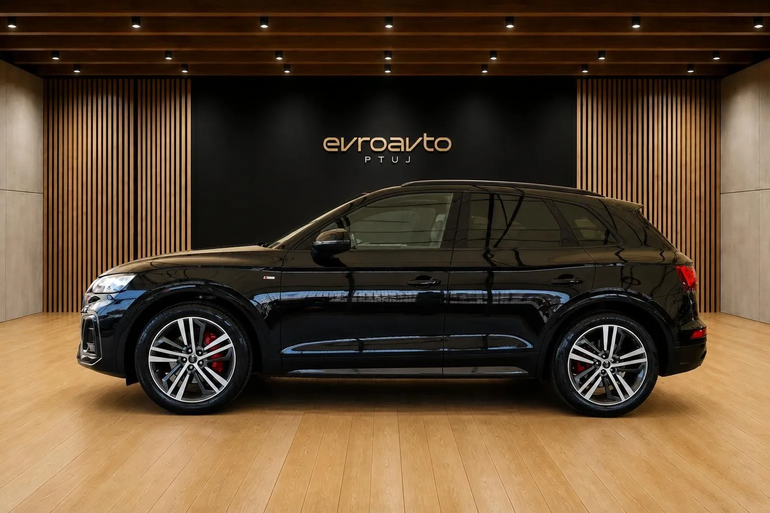 Zunanja slika - Audi Q5 - quattro 40 TDI S line•Zračno•Matrix•Pano•Webasto - 4