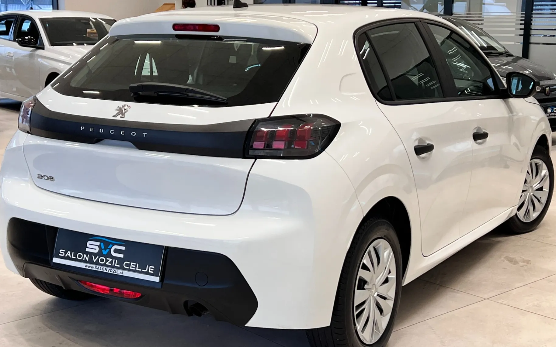 Zunanja slika - Peugeot 208 - 1.2-1.LASTNIK-63.000KM-ODLIČEN-OBROK ŽE 95€ - 4