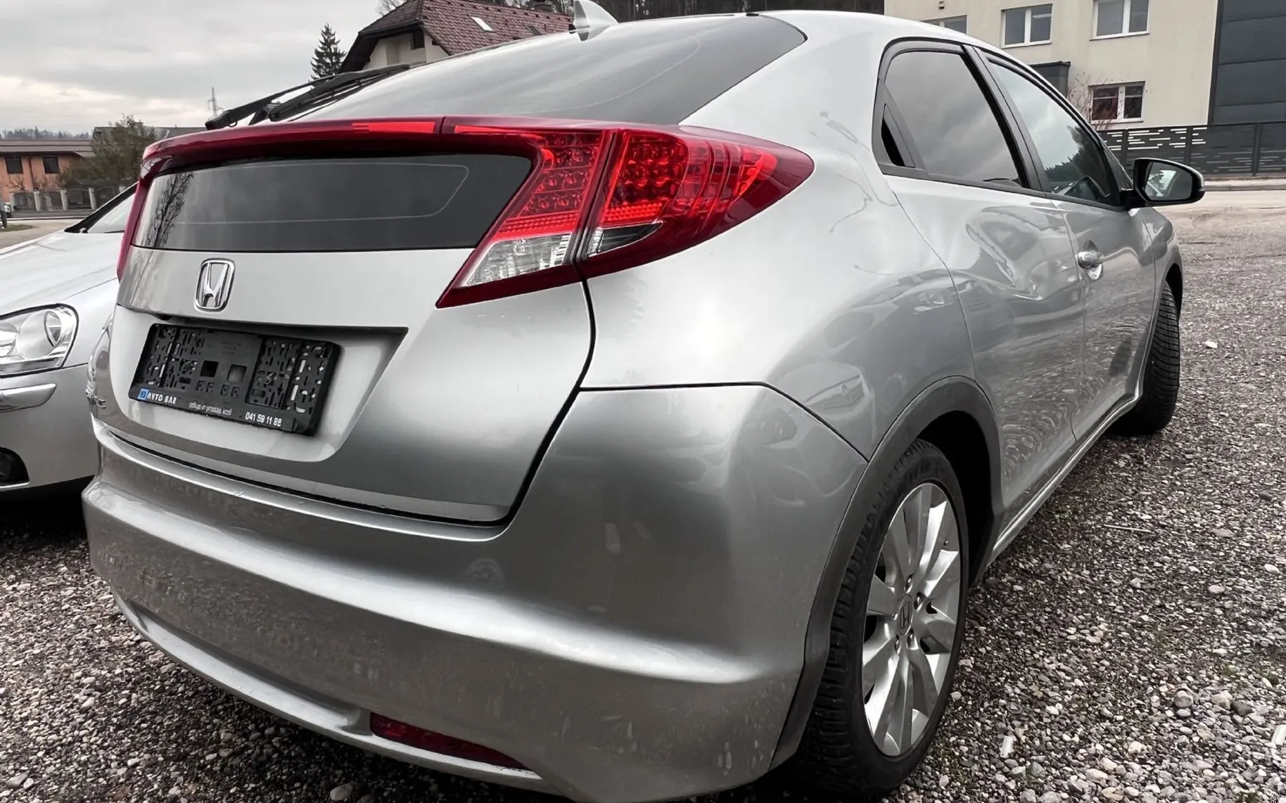 Zunanja slika - Honda Civic - 1.4 i-VTEC+ALU+R. KAMERA+TEMP... - 4