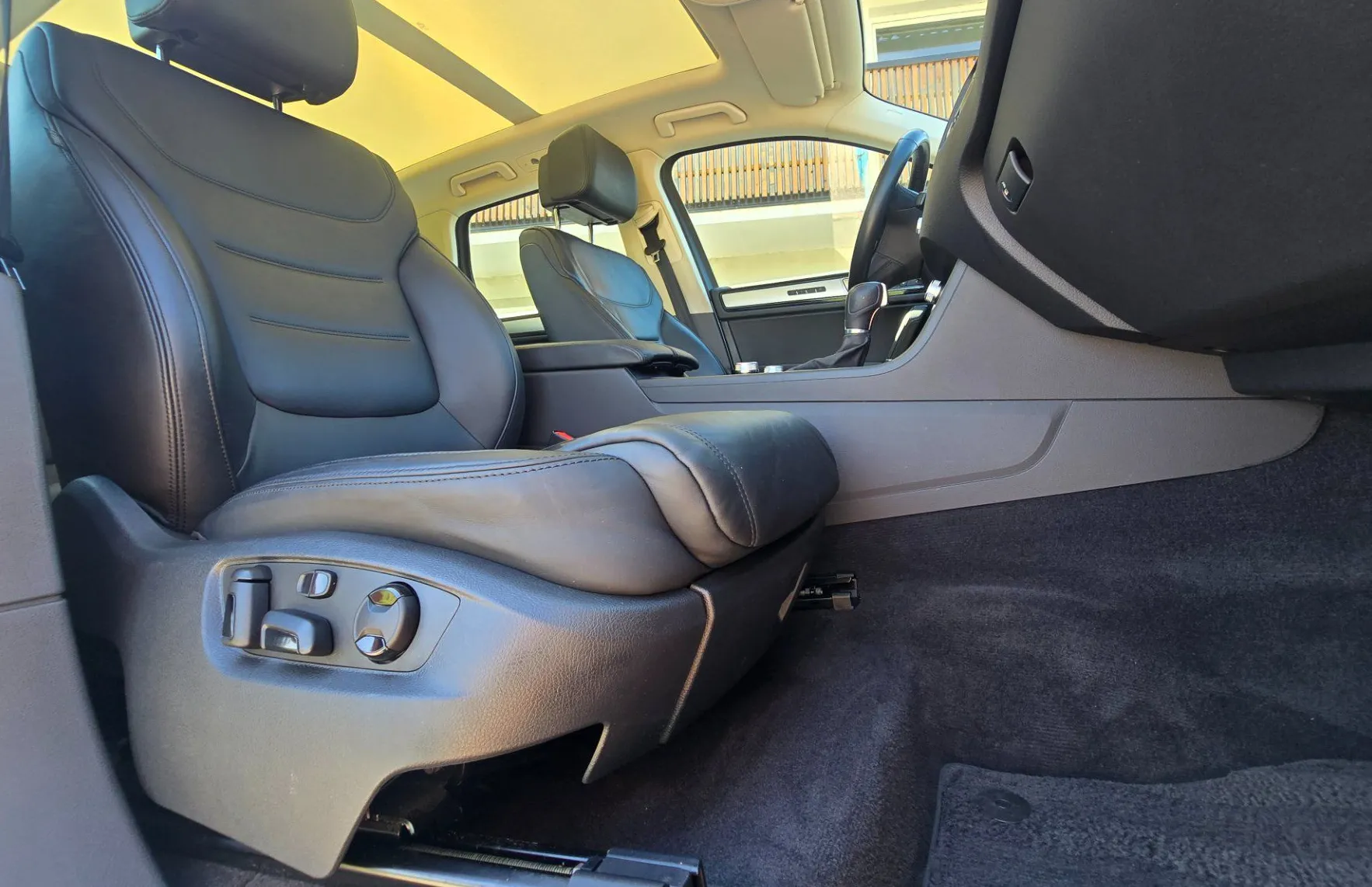 Zunanja slika - Volkswagen Touareg - 3.0 V6 Tdi 4XMOTION Terrain Tech - 11