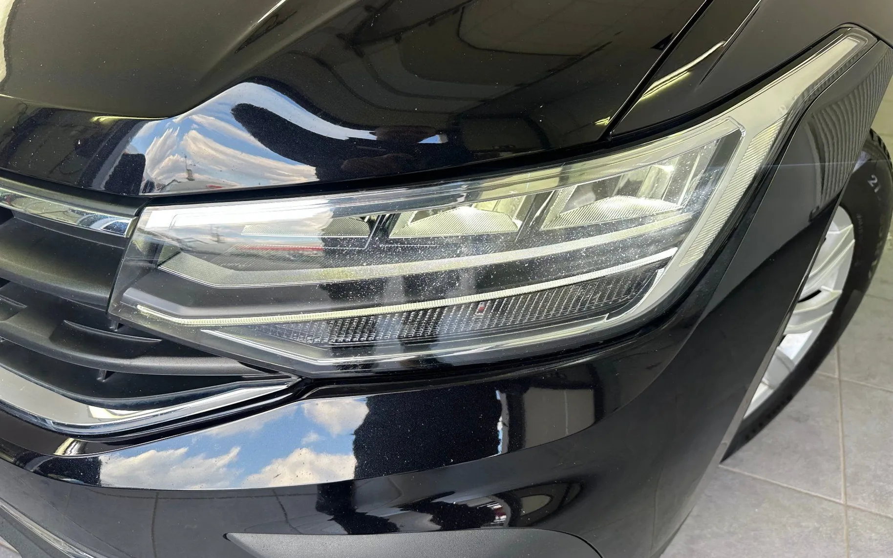 Zunanja slika - Volkswagen Tiguan - 2.0 TDI 110kW.NEMŠKI+4ALU.NAVI.AUT.GRET.SED.LED - 5