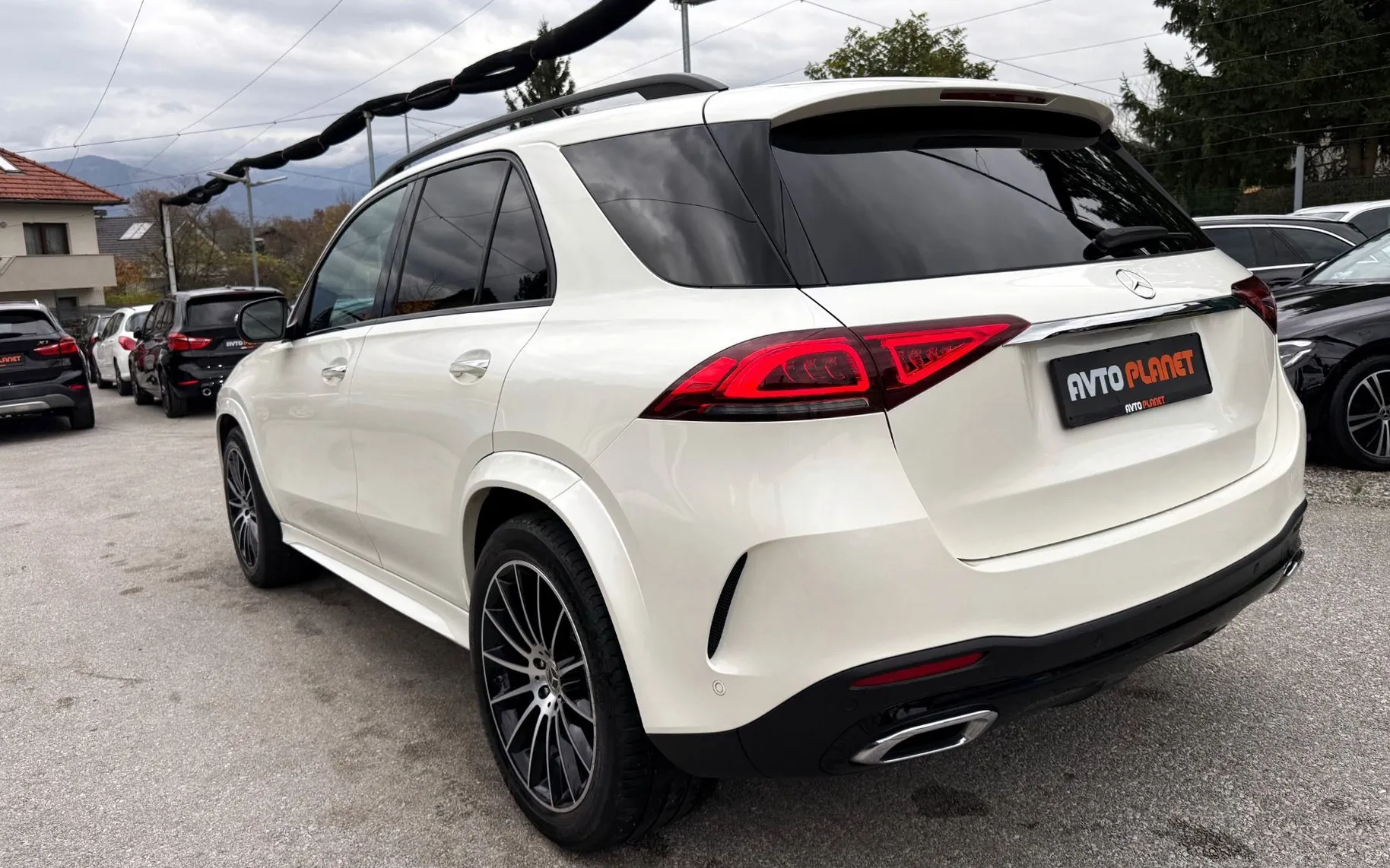 Zunanja slika - Mercedes-Benz GLE-Razred - GLE 350 d 4MATIC AMG LiNE AIRMATIC LED ACC 360K 21 - 3