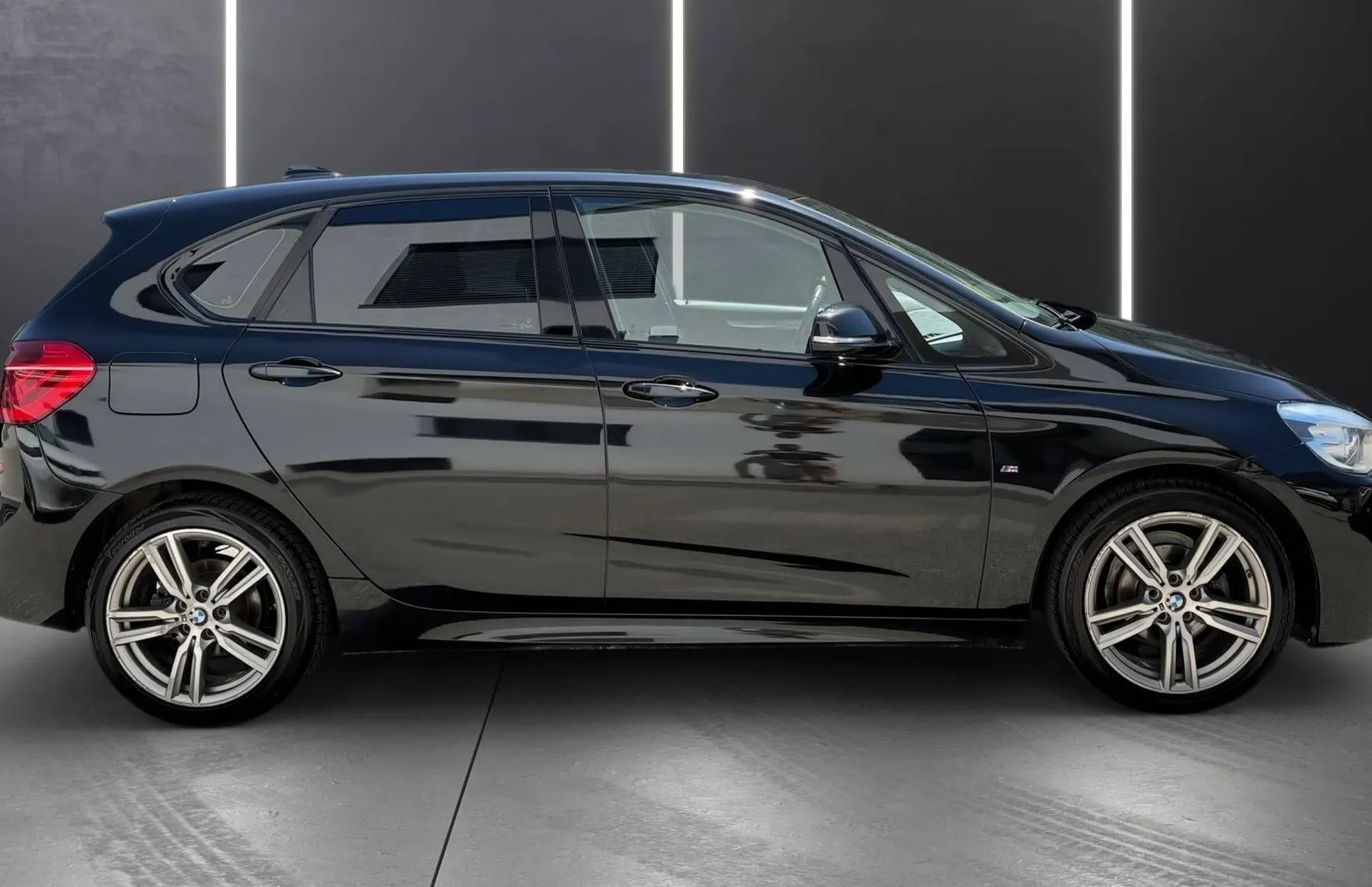 Zunanja slika - BMW Serija 2 - Active Tourer: 216i M SPORT PAKET LED NAVI TEMP ALCANTAR - 8