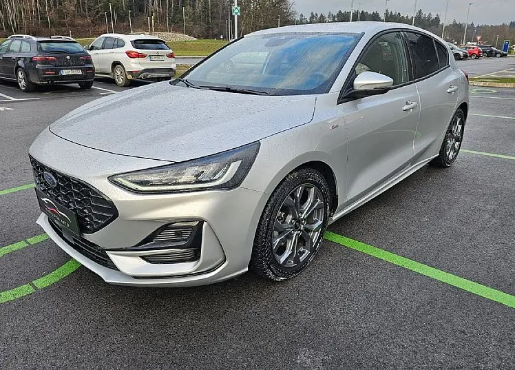 Zunanja slika - Ford Focus - 1.5 EcoB 115 ST-Line AT8|Navi|FuLED|Assist|Radar - 1