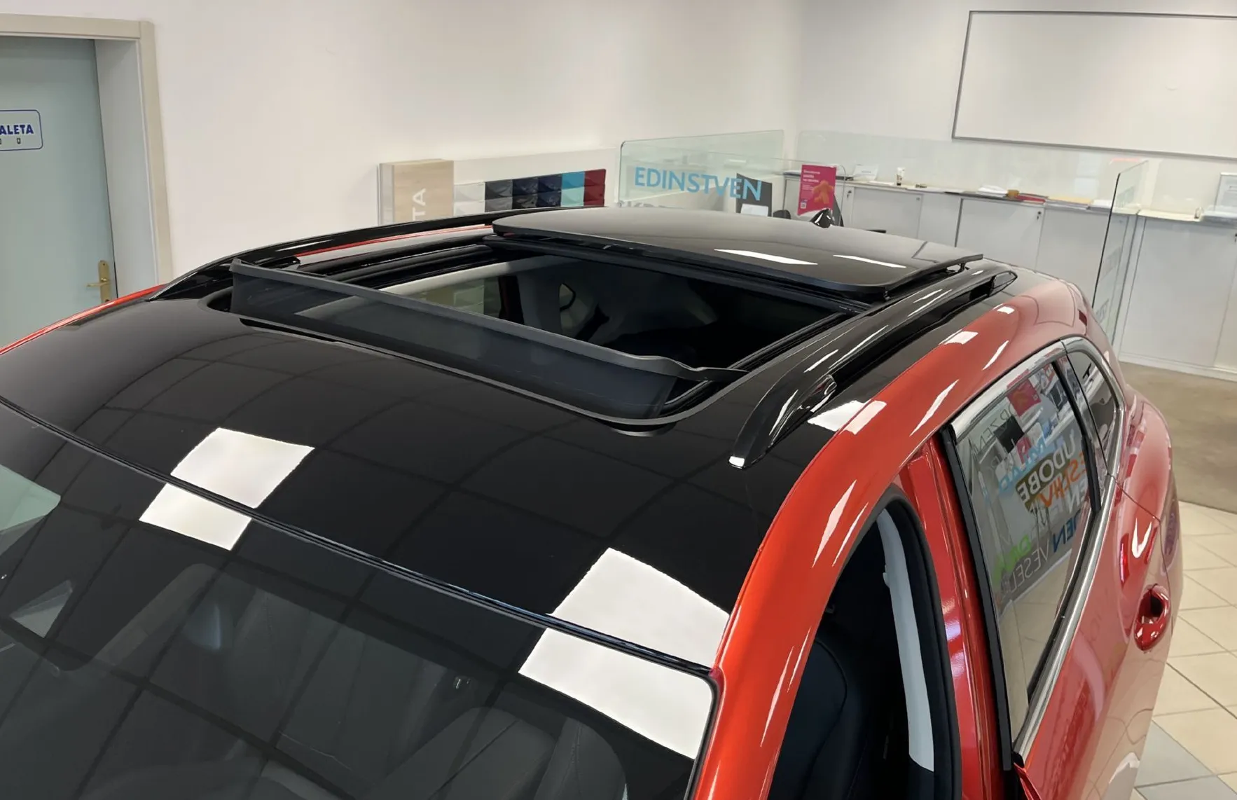 Zunanja slika - Forthing Forthing T5 EVO - T5 Evo 1.5 T-GDI LUXURY - NA ZALOGI - my 2025 - - 14