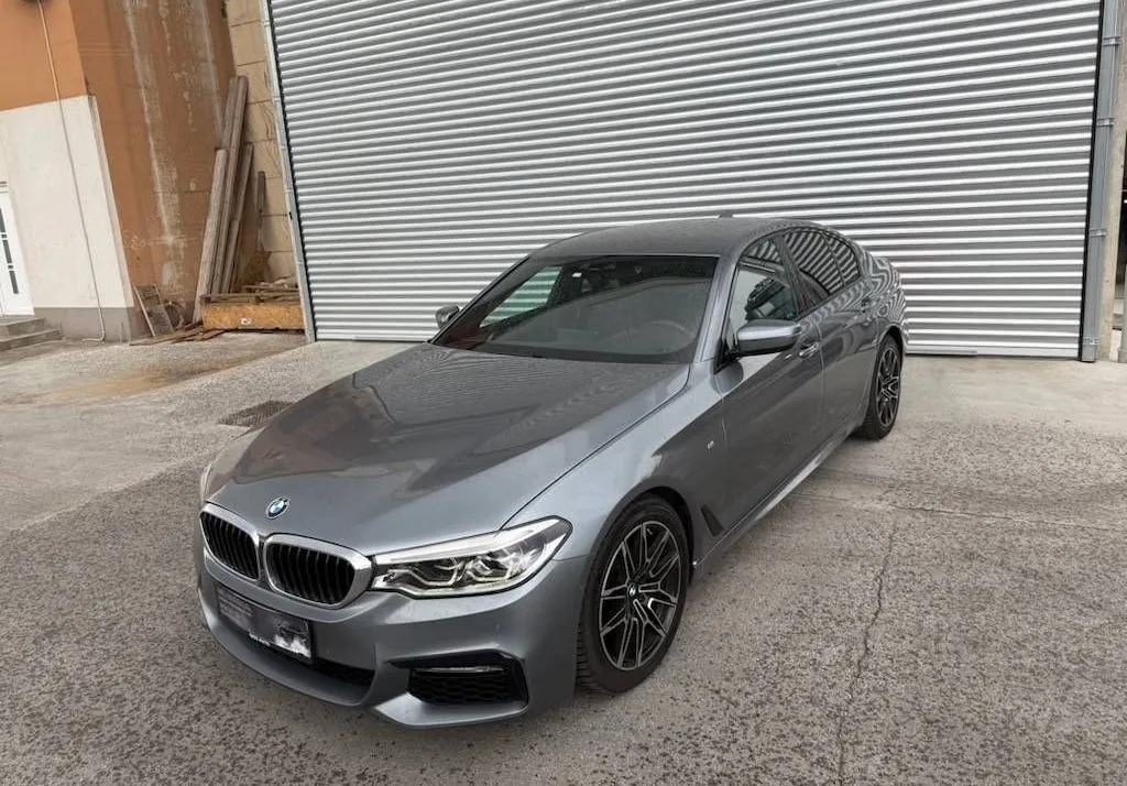 Zunanja slika - BMW serija 5: - 520d M-SPORT POLOG 2400 - 3
