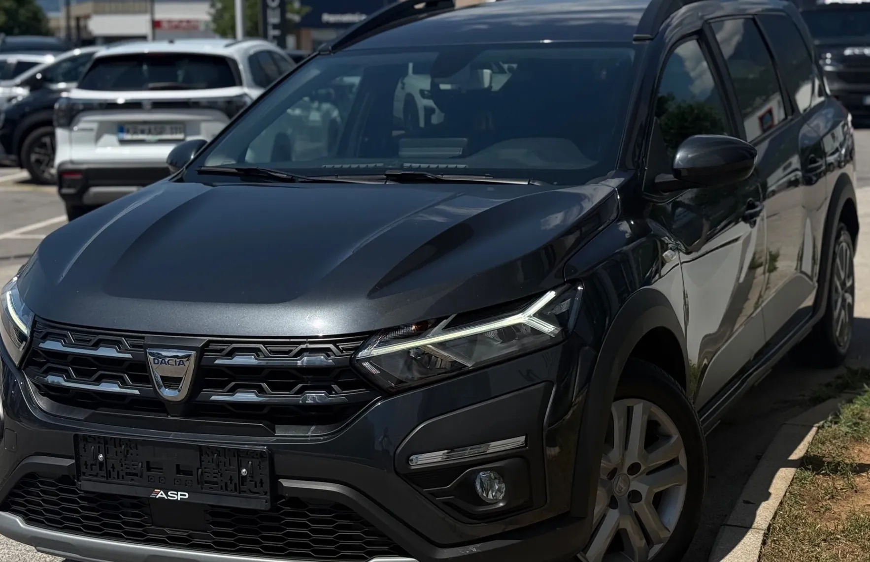 Zunanja slika - Dacia Jogger - 1.0 Tce Comfort 100 1LASTINK - 3