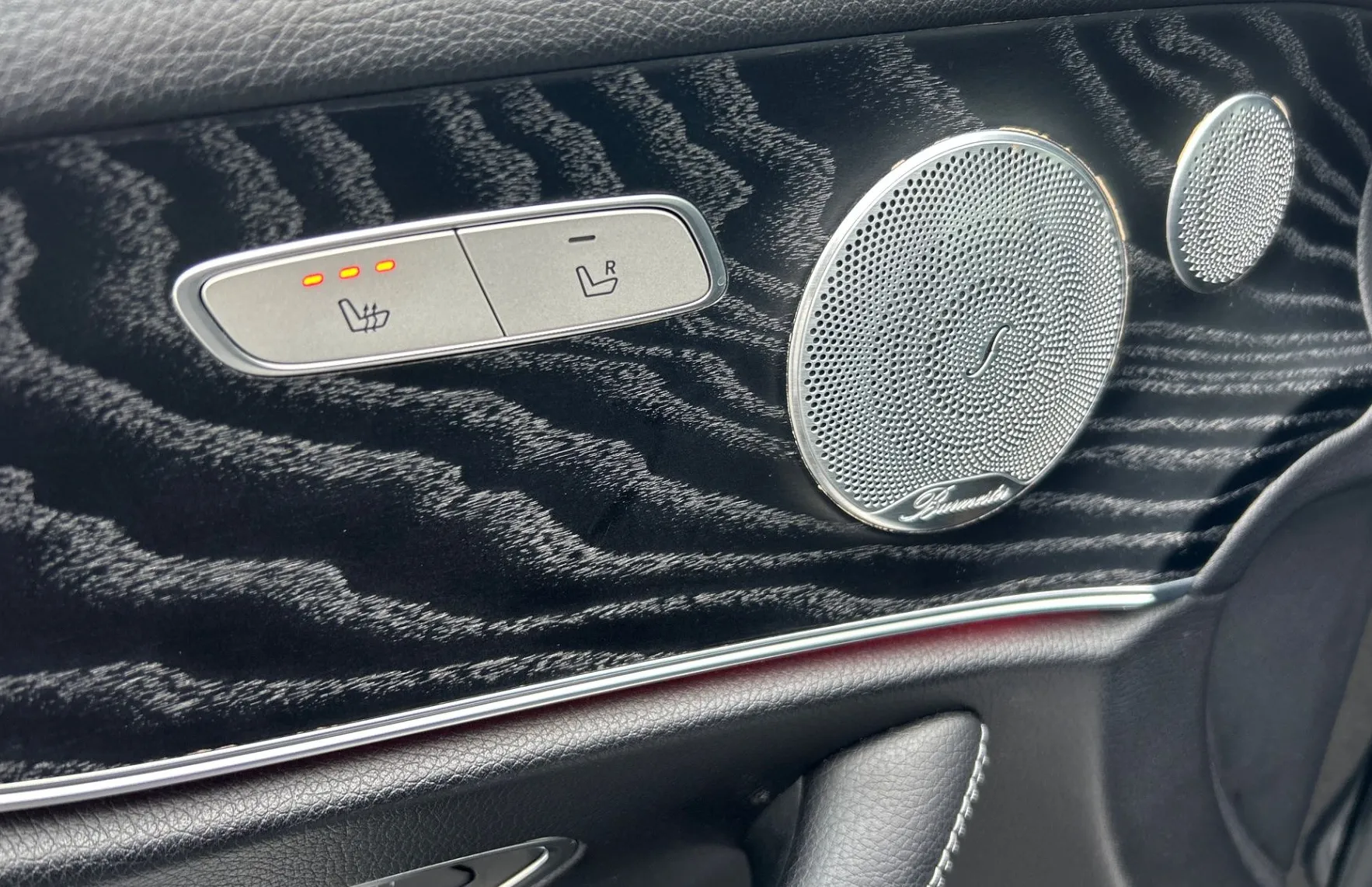 Zunanja slika - Mercedes-Benz E-Razred - E Coupe220d AMG-PANORAMA-360KAMERA-VIRTUAL-XSENON - 12