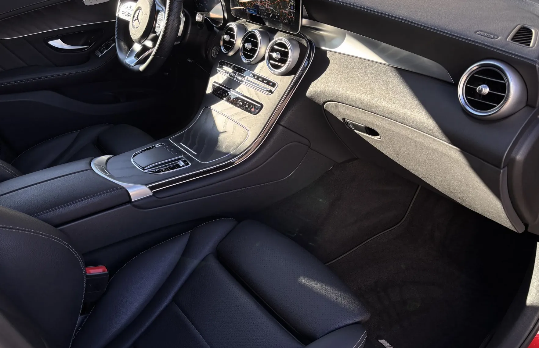 Zunanja slika - Mercedes-Benz GLC-Razred - GLC coupe 300d 4Matic AMG Line. Asistenti. 360 kamera... - 9