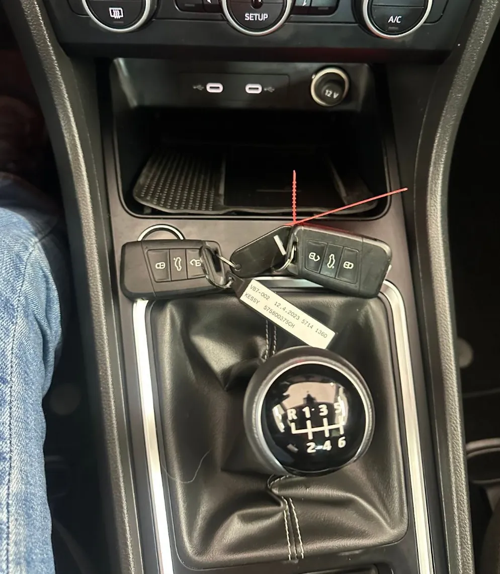 Zunanja slika - Seat Ateca - 2.0 TDI Style.KAMERA.NAVI.LED.2023 LETNIK - 14