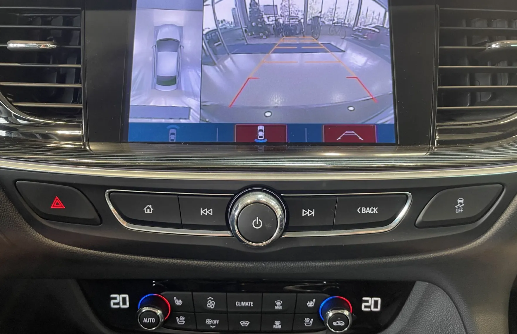 Zunanja slika - Opel Insignia - 1LAST-NAVI-360KAM-HLAJENJE-KEYLESS-RADAR-LED-USNJE - 17