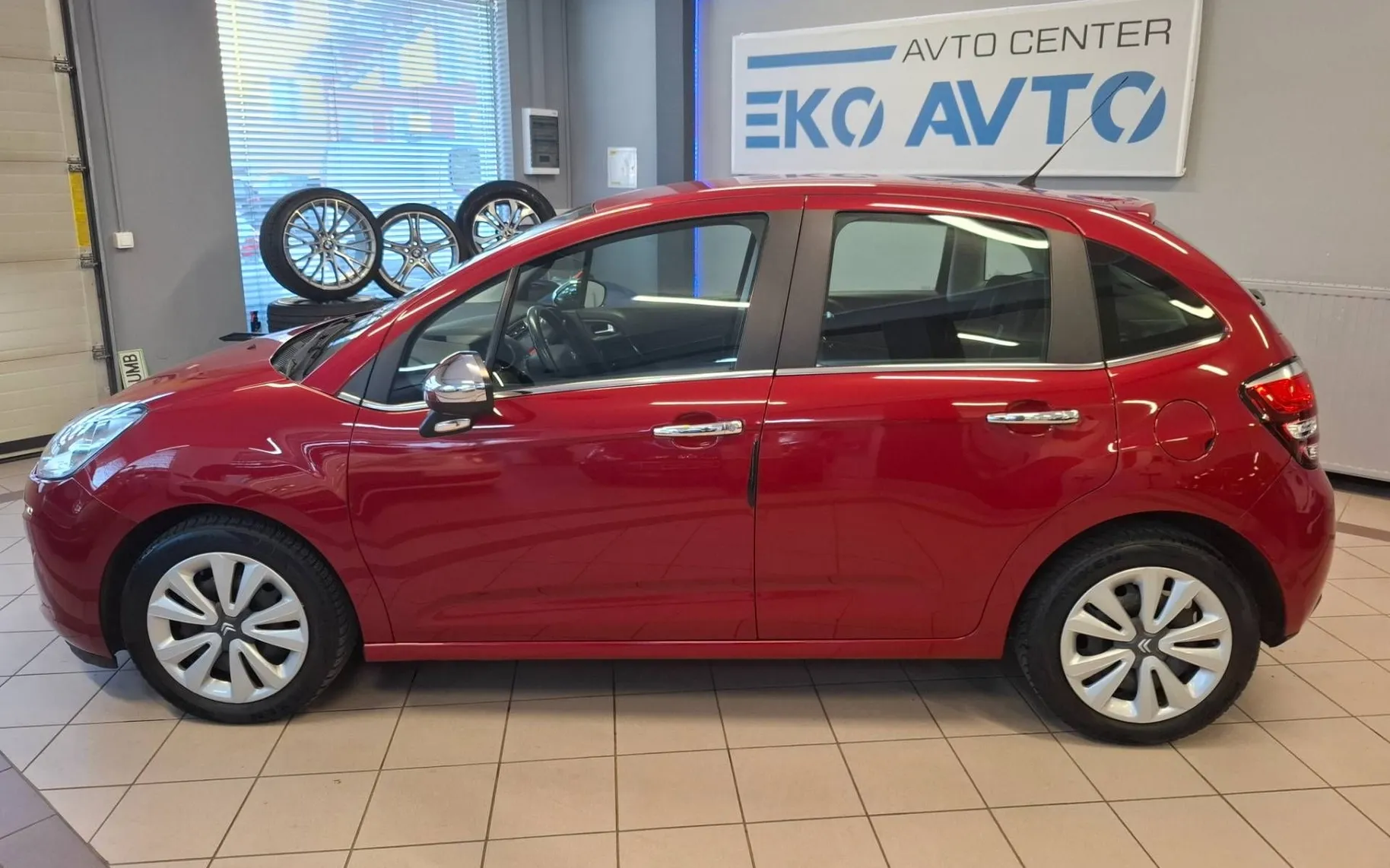 Zunanja slika - Citroën C3 - 1.2 VTi PureTech Exclusive KREDIT BREZ POLOGA - 6