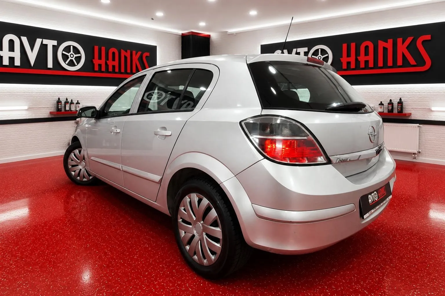 Notranja slika - Opel Astra - 1.7 CDTI.BREZ POLOGA-LEANPAY - 11