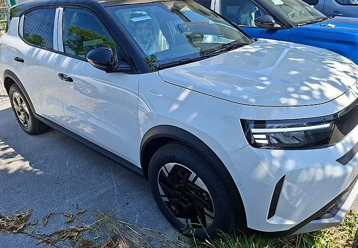 Zunanja slika - Opel Frontera - Elektro GS 54kWh - 2