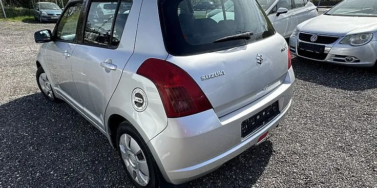 Zunanja slika - Suzuki Swift - 1.3 GC - 6