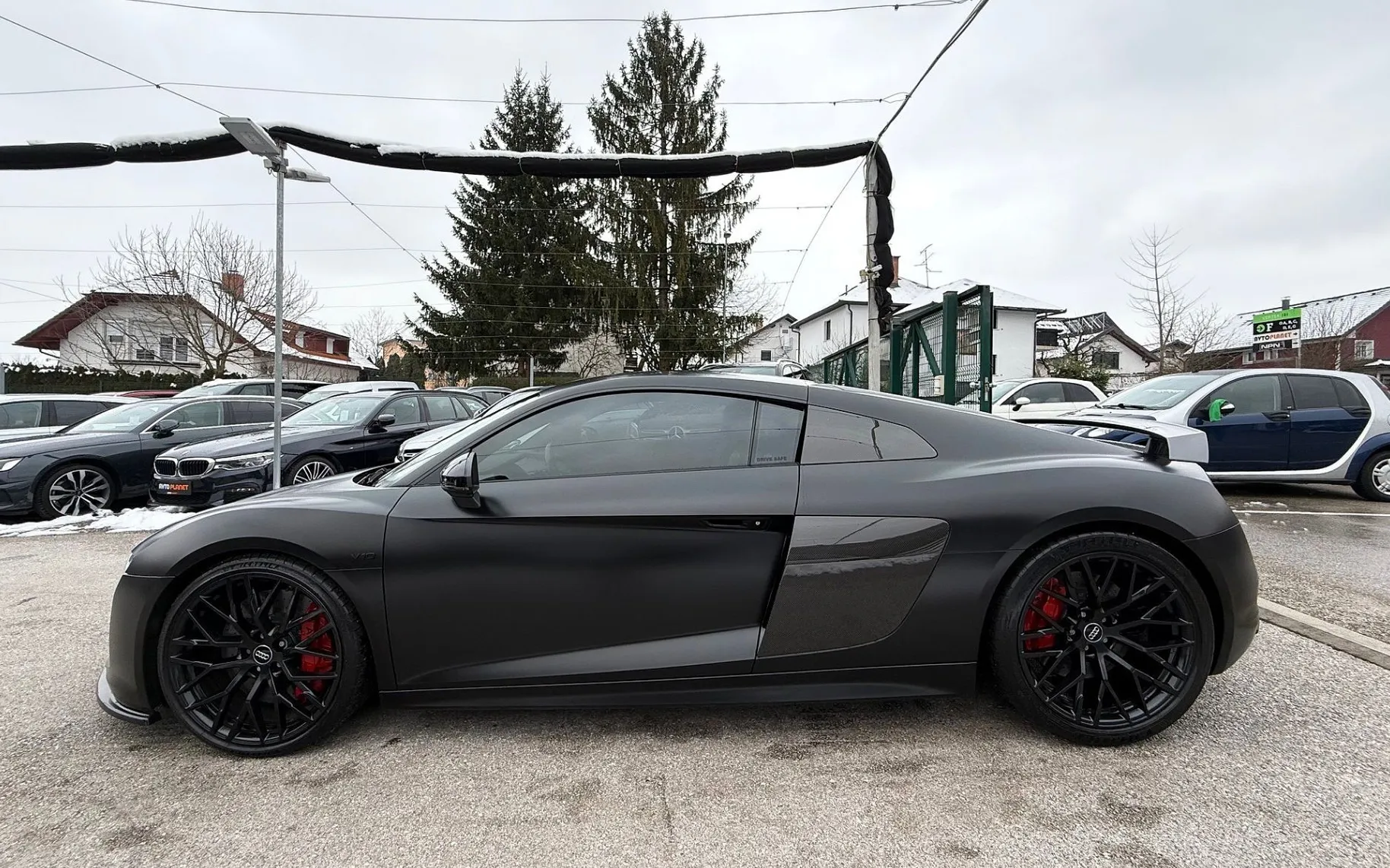 Zunanja slika - Audi R8 - V10+ 5.2 FSI Quattro BLACK MATRIX CARBON CERAMICA - 2