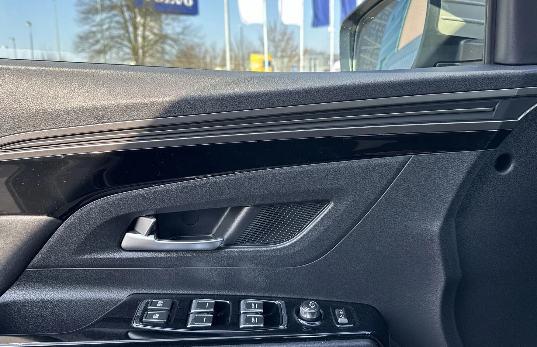 Zunanja slika - KG Mobility Korando - 1.5 T-GDI Premium 4WD AT... - 12