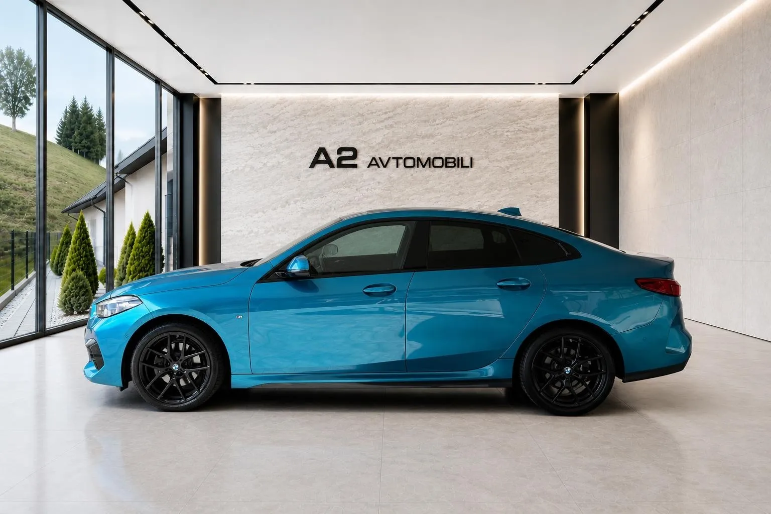 Notranja slika - BMW serija 2 Gran Coupe: - 218i aut M sport- PERFORMANCE SEDEŽI-HEAD UP-KAM- - 11