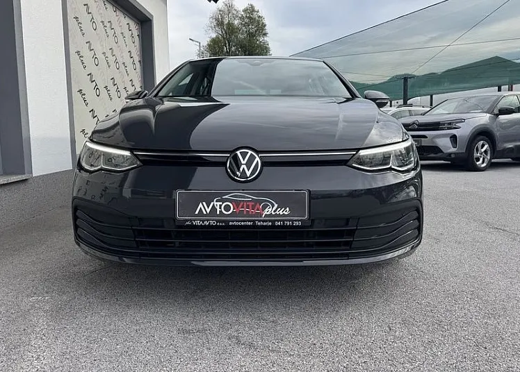 Zunanja slika - Volkswagen Golf - 2.0 TDI Life Virtual Kamera Tempomat Navigacija - 3
