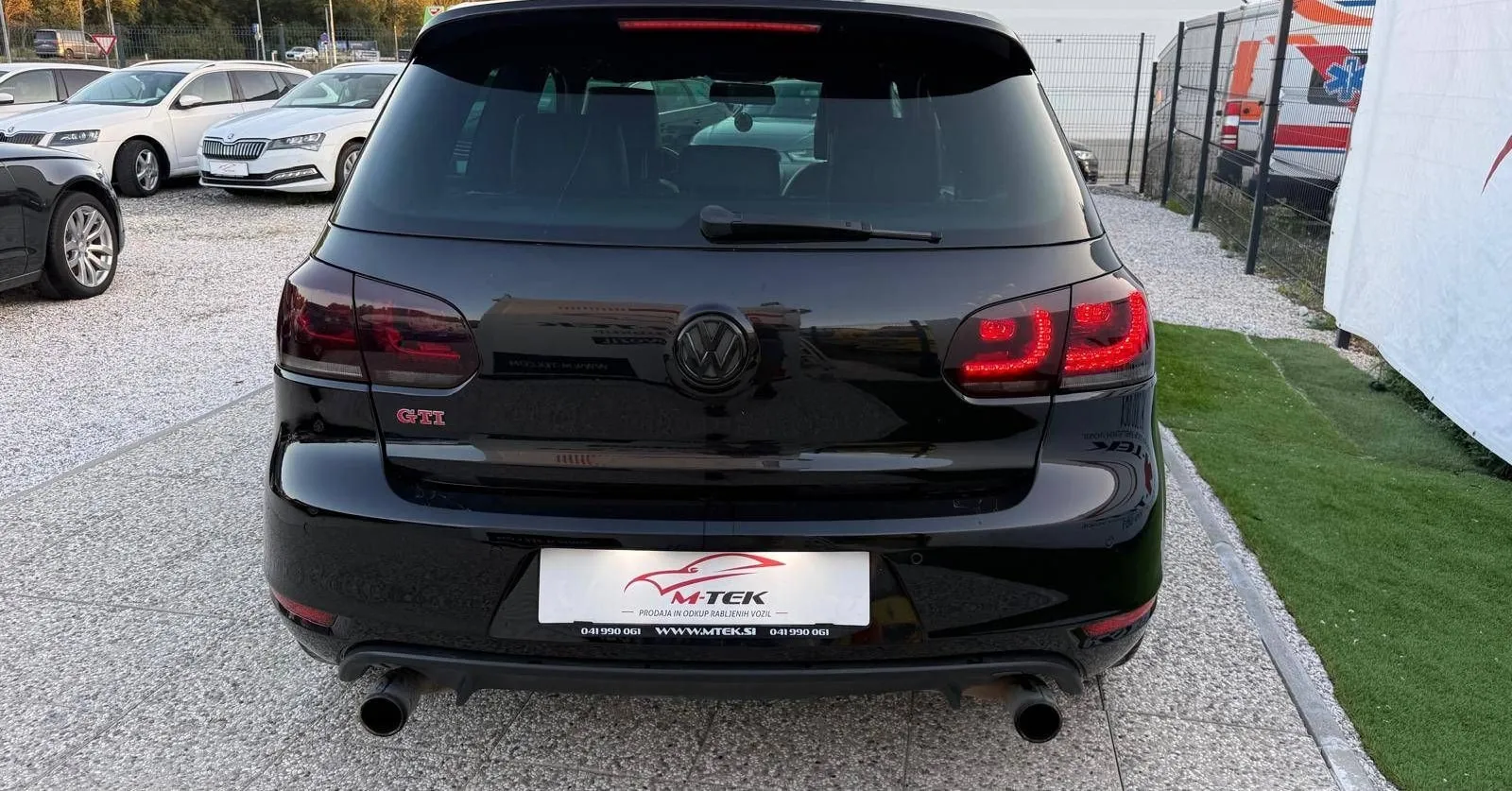 Zunanja slika - Volkswagen Golf - 2.0 TSI GTI KREDIT BREZ POLOGA - 4