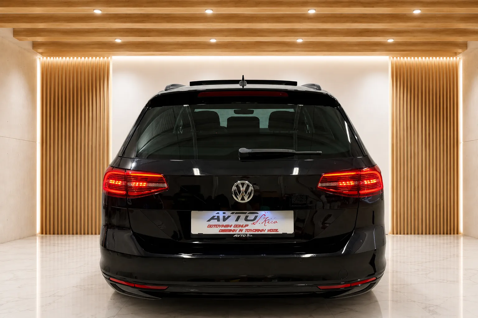 Notranja slika - VW Passat Variant - 2.0 TDI-FULL LED-VIRTUAL-PANO-DSG-MASAŽA-NAVI-ACC. - 8
