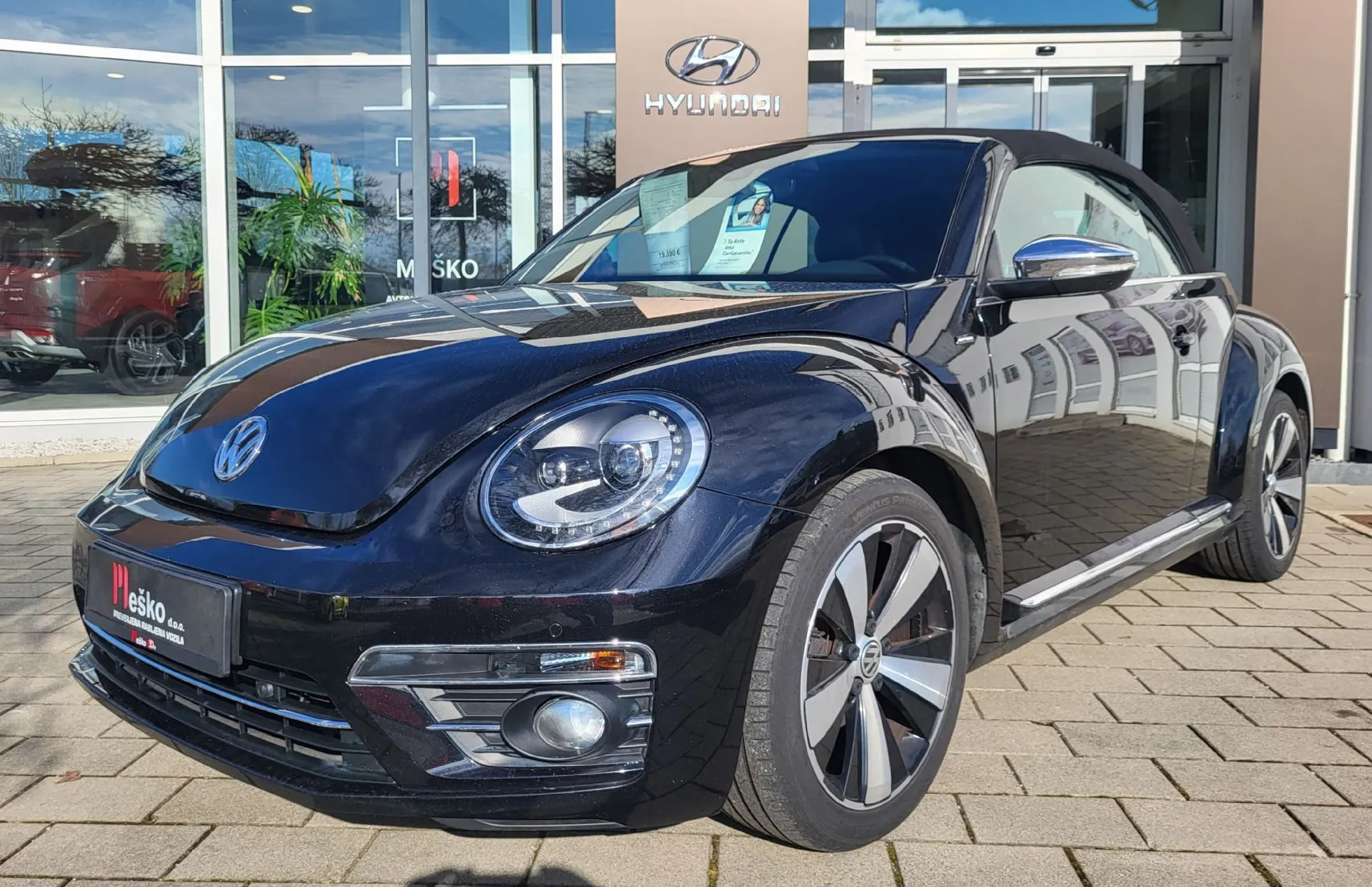 Zunanja slika - Volkswagen Beetle - 2.0 TDI avt. Design Allstar navi-led-pdc-alu-kamer - 1
