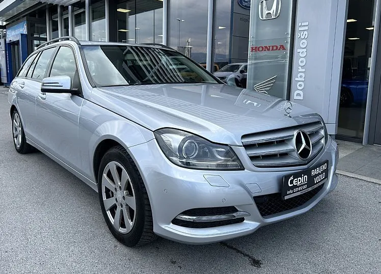 Zunanja slika - Mercedes-Benz C-Razred - C 220 CDI ELEGANCE - 1