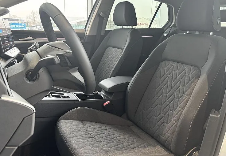 Zunanja slika - Volkswagen Golf - 4ALL 1.5 eTSI DSG - 9