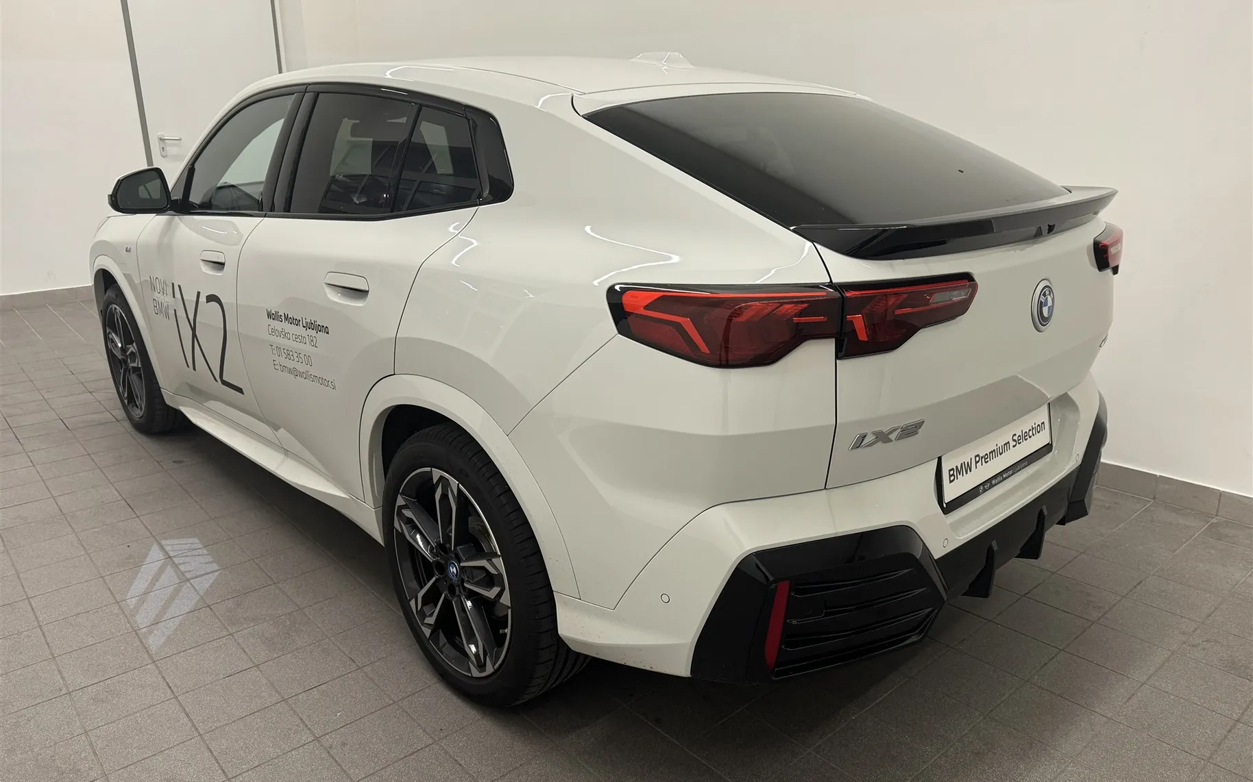 Zunanja slika - BMW iX - 2 eDrive20 - 12